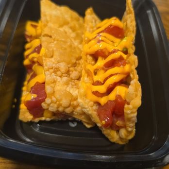 Umari Hand Roll Bar - Tuna tacos - Sushi Bars Near Me - Canoga Park, California Umari Hand Roll Bar - Tuna tacos - Sushi Bars Near Me - Canoga Park, California