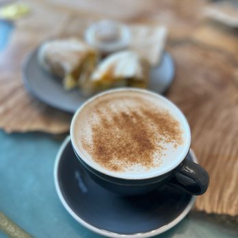 Hub Coffee Roasters - Vanilla chai - Coffee & Tea Near Me - Reno, Nevada