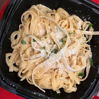 Bacio Italiano - Fettuccine Alfredo - Pizza Near Me - Tucson, Arizona