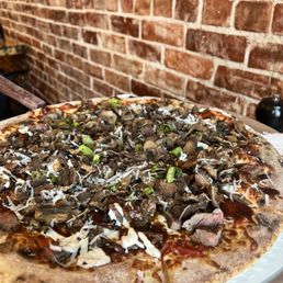 Steakhouse Pizza