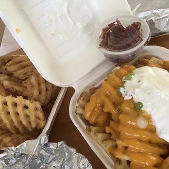 Having A Meltdown - Waffle fries, loaded fries - Food Trucks Near Me - Chincoteague, Virginia
