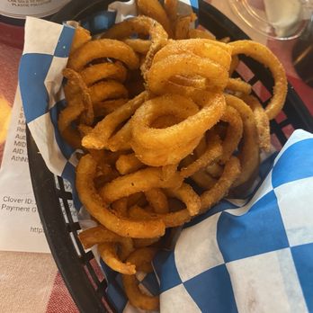 Wolf's Head Burger - Curly Fries - Burgers Near Me - Portland, Oregon