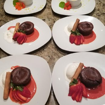 A La Minute Events - Personal Chefs Near Me