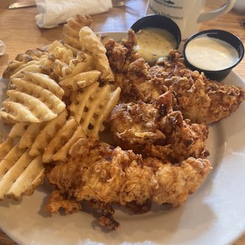 Loula's Cafe - Shauns Chicken Tenders - Breakfast & Brunch Near Me - Whitefish, Montana