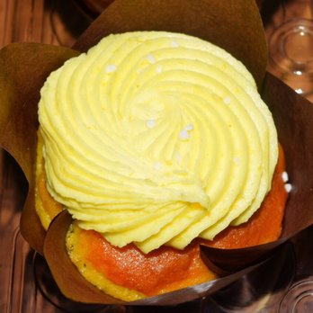 Easy Peasy Decadent Desserts - Lemon Drop Martini Cupcake: Easy Peasy - Desserts Near Me - Greensboro, North Carolina Easy Peasy Decadent Desserts - Lemon Drop Martini Cupcake: Easy Peasy - Desserts Near Me - Greensboro, North Carolina