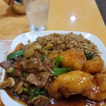 Great Wok - Vegetable beef and General Tsou combo - Chinese Near Me - Dundee, Michigan Great Wok - Vegetable beef and General Tsou combo - Chinese Near Me - Dundee, Michigan