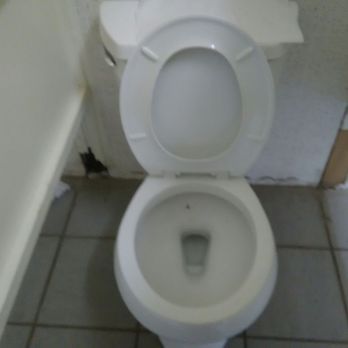 Marble Quarry R V Resort - Both toilets have dirty rings, do not look cleaned. - Campgrounds Near Me - Columbia, California Marble Quarry R V Resort - Both toilets have dirty rings, do not look cleaned. - Campgrounds Near Me - Columbia, California