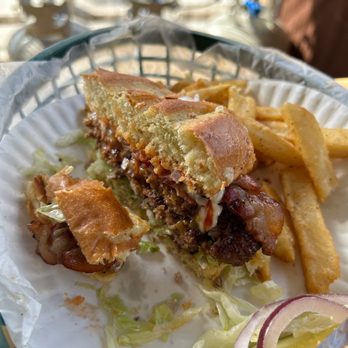 Long Doggers - Indialantic - Seafood Near Me - Indialantic, Florida