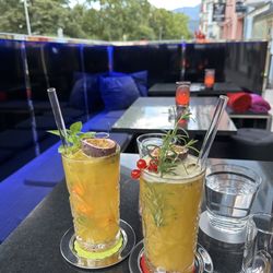 M+M Bar