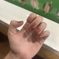 D & J Nails - Manicure