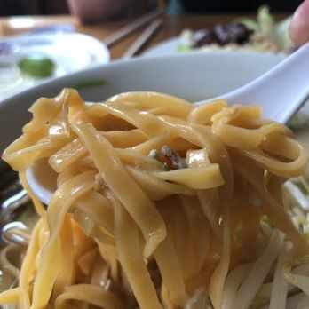 Heng Lay Restaurant - Cambodian Near Me - Lowell, Massachusetts