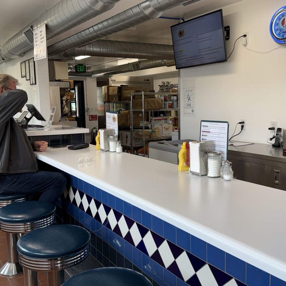 Fobaires Diner - Counter seating - Burgers Near Me - Lusk, Wyoming Fobaires Diner - Counter seating - Burgers Near Me - Lusk, Wyoming