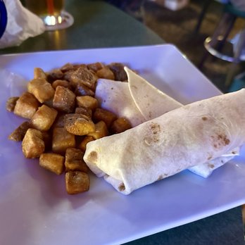 Getaway Tavern - Two Bacon, Egg & Cheese Burritos - Tacos Near Me - Mountlake Terrace, Washington Getaway Tavern - Two Bacon, Egg & Cheese Burritos - Tacos Near Me - Mountlake Terrace, Washington