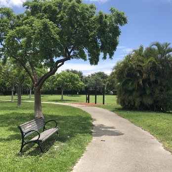 Edgewood Passive Park - Parks Near Me - Fort Lauderdale, Florida