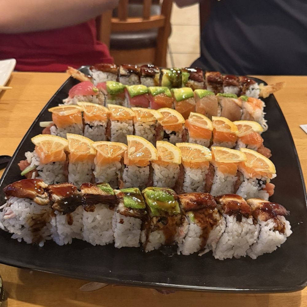 Hikari Sushi - Sushi Bars Near Me - Chatsworth, California Hikari Sushi - Sushi Bars Near Me - Chatsworth, California