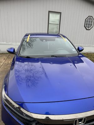 Affordable Windshield Repair Service - Dont let a small chip turn into a big problem. Contact us now to schedule an appointment.