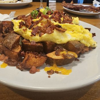 Midtown Cafe & Dessertery - Farmers skillet without tomato - Desserts Near Me - Winston-Salem, North Carolina Midtown Cafe & Dessertery - Farmers skillet without tomato - Desserts Near Me - Winston-Salem, North Carolina