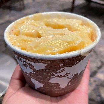 Beecher's Handmade Cheese - "World's best" mac & cheese - Cheese Shops Near Me - Seattle, Washington Beecher's Handmade Cheese - "World's best" mac & cheese - Cheese Shops Near Me - Seattle, Washington