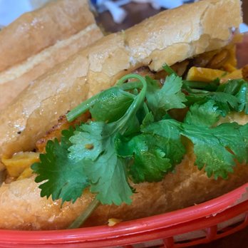 Rice & Roll’d - Chicken Bahn Mi - Vietnamese Near Me - Manteca, California Rice & Roll’d - Chicken Bahn Mi - Vietnamese Near Me - Manteca, California