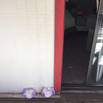 Big Bear Cool Cabins - Dirty diapers out on the deck - Property Management Near Me - Big Bear Lake, California Big Bear Cool Cabins - Dirty diapers out on the deck - Property Management Near Me - Big Bear Lake, California