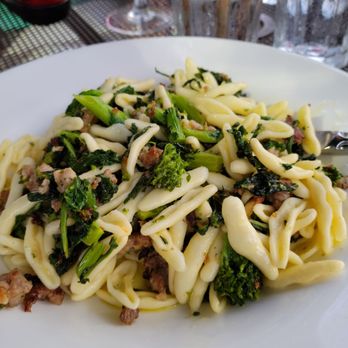 Cafe Silvium - Pasta with broccoli Rabe and sausage. Pasta was dry I ordered white wine sauce on the side to make it taste better which worked - Italian Near Me - Stamford, Connecticut
