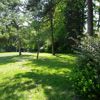 Le Jardin des Chartreux - Parks Near Me - Lyon, 69