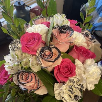 Evergreen Flowers - Custom pink/white bouquet with black glitter - Florists Near Me - Tucson, Arizona
