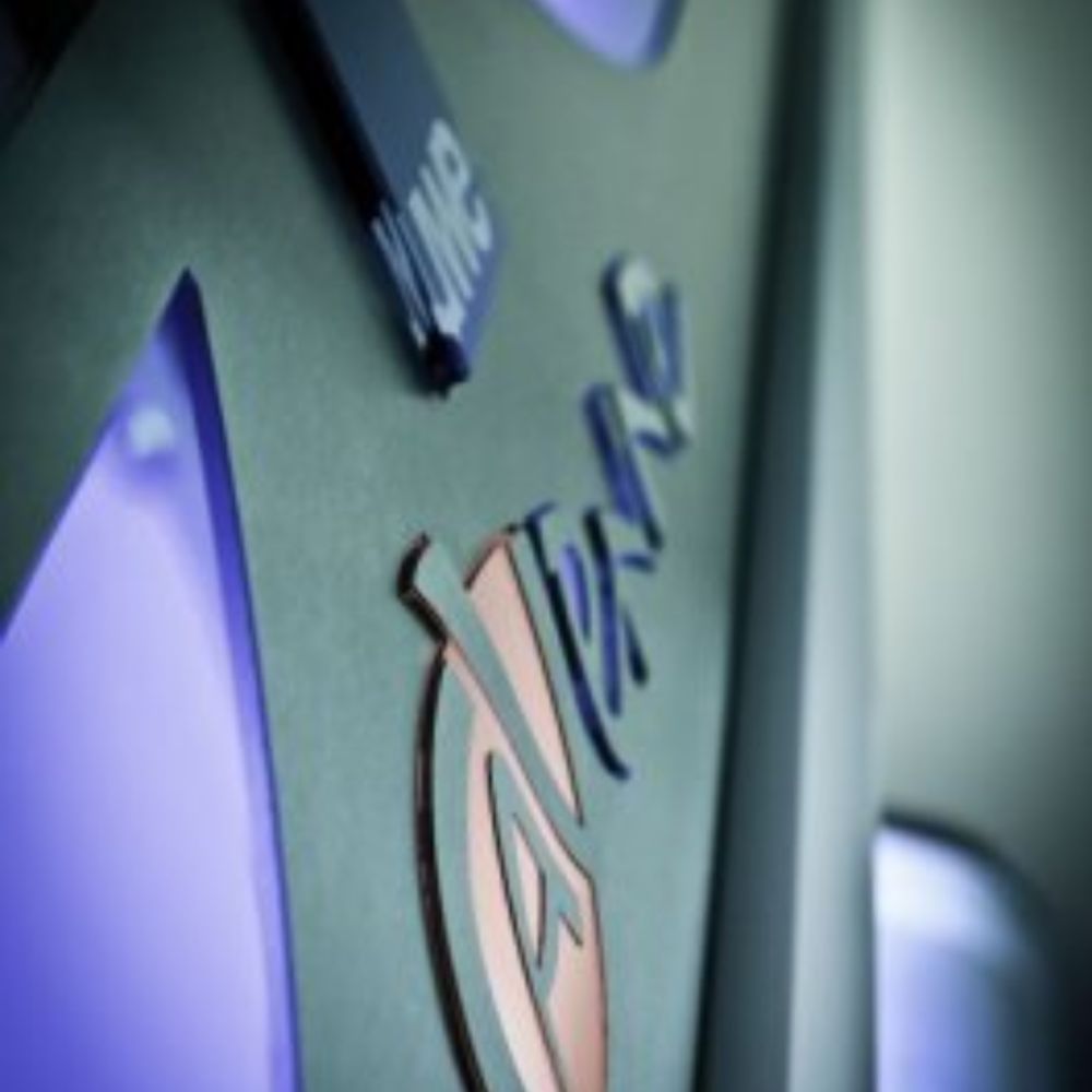 Bermuda Bronze - The level 3 bed. - Spray Tanning Near Me - New Bedford, Massachusetts