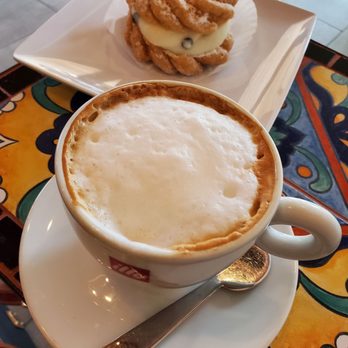 Cafe Dolce - Cappuccino with a pastry - Cafes Near Me - St Louis, Missouri