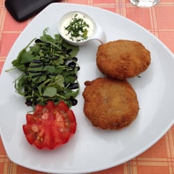 Hotel Liebnitzmühle - Gemüselaibchen mit Knoblauchsauce und Ruccola
