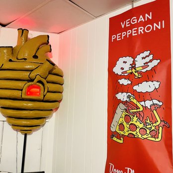 The BE Hive - Beehive decor! - Specialty Food Near Me - Nashville, Tennessee The BE Hive - Beehive decor! - Specialty Food Near Me - Nashville, Tennessee