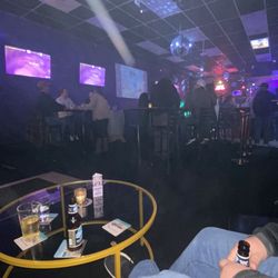 Hilltop A Go-Go