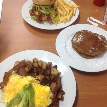 No Toro Cafe - Breakfast & Brunch Near Me - Artesia, California No Toro Cafe - Breakfast & Brunch Near Me - Artesia, California