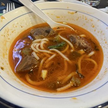 Shaoshan Rice Noodle - Tomato beef noodle soup - Chinese Near Me - Bellevue, Washington Shaoshan Rice Noodle - Tomato beef noodle soup - Chinese Near Me - Bellevue, Washington
