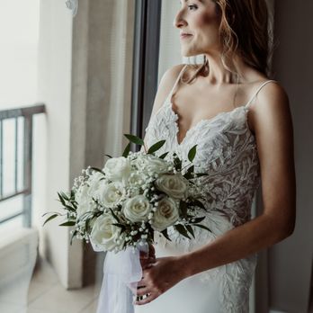 Spinning Web Florist - Florists Near Me - Honolulu, Hawaii Spinning Web Florist - Florists Near Me - Honolulu, Hawaii