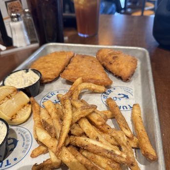 Turnwater Bar And Grill - Fish & chips - Venues & Event Spaces Near Me - Fort Madison, Iowa Turnwater Bar And Grill - Fish & chips - Venues & Event Spaces Near Me - Fort Madison, Iowa