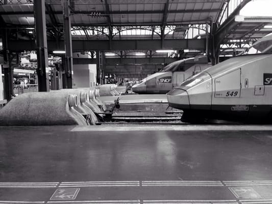 Gare de l'Est by null