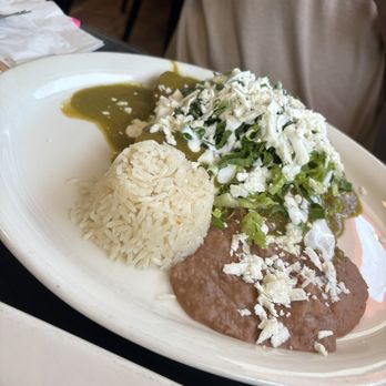 La Diosa de los Moles - Enchiladas verdes - Mexican Near Me - Bell Gardens, California La Diosa de los Moles - Enchiladas verdes - Mexican Near Me - Bell Gardens, California