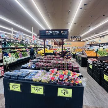 Carnival Supermarket - Carnival Supermarket in Chula Vista - Grocery Near Me - Chula Vista, California