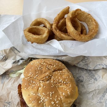 Kidd Valley - Bacon cheese burger. Walla Walla sweet onion rings and deep fried mushrooms! - Fast Food Near Me - Seattle, Washington Kidd Valley - Bacon cheese burger. Walla Walla sweet onion rings and deep fried mushrooms! - Fast Food Near Me - Seattle, Washington