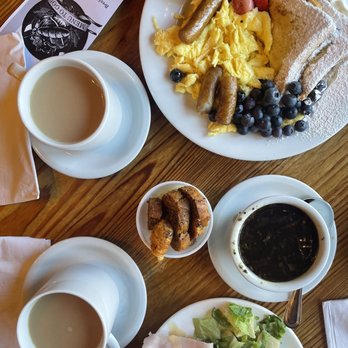 La Chatelaine - Sweet and salty, lunch combo and coffee spread - Bakeries Near Me - Columbus, Ohio