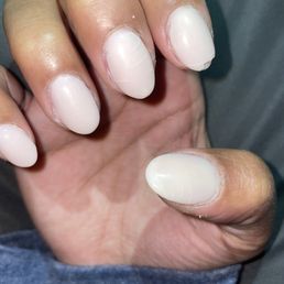One day with my nails done... horrible. One day with my nails done... horrible.