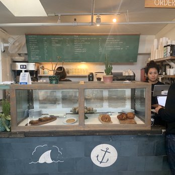 Blueys Kitchen - Cafes Near Me - Santa Monica, California