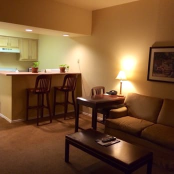 Habitat Suites - "Great Room" - Hotels Near Me - Austin, Texas Habitat Suites - "Great Room" - Hotels Near Me - Austin, Texas