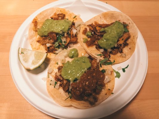 Tacos Chukis by null