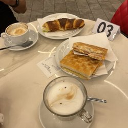 Fox Town - sandwiches for breakfast