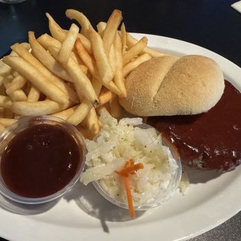 The Hive - Barbecue Burger and fries - Sports Bars Near Me - Creve Coeur, Missouri The Hive - Barbecue Burger and fries - Sports Bars Near Me - Creve Coeur, Missouri