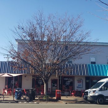 St Elmo's Coffee Pub - Across the street view - Coffee & Tea Near Me - Alexandria, Virginia St Elmo's Coffee Pub - Across the street view - Coffee & Tea Near Me - Alexandria, Virginia