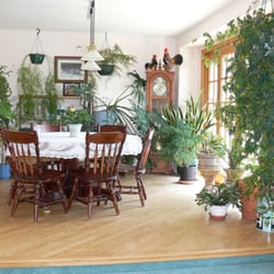 Mountainview Bed and Breakfast - Our dining area