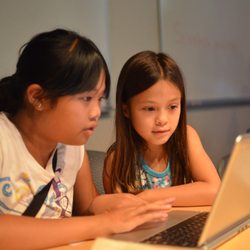 ThoughtSTEM - Students learning a ThoughtSTEM workshop at UC San Diego.